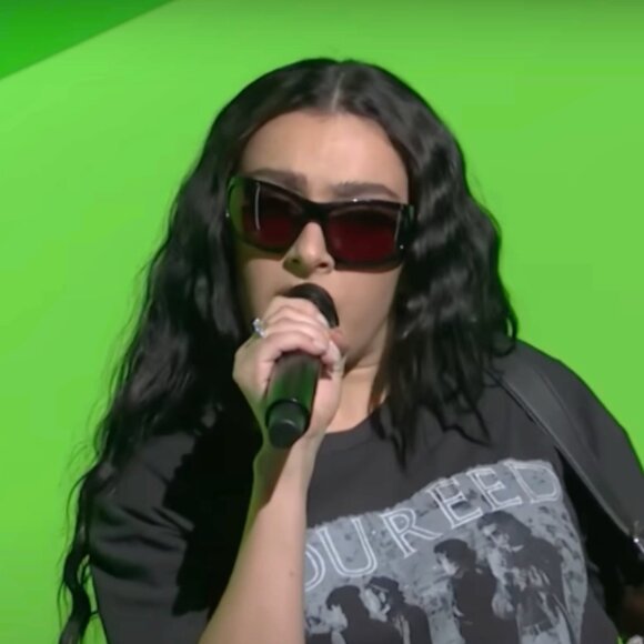 Givenchy Green & Blue Giv Cut Sunglasses as seen on Charli XCX - Picture 1 of 16